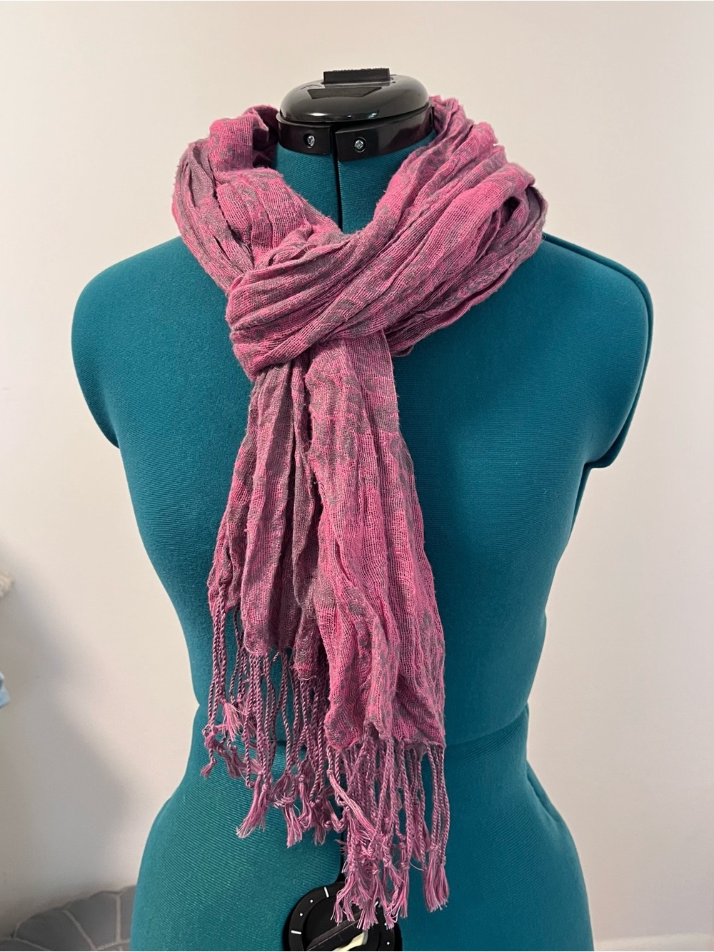 Pink / Gray Women’s Lightweight Fringe Scarf